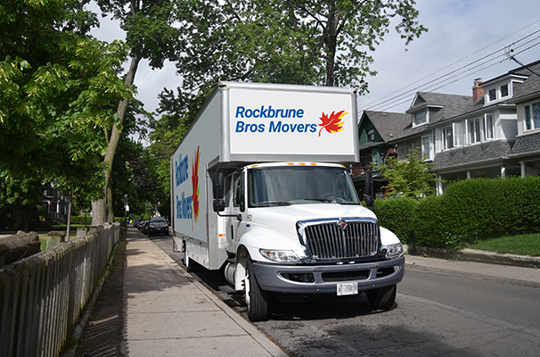 Best Newmarket Movers